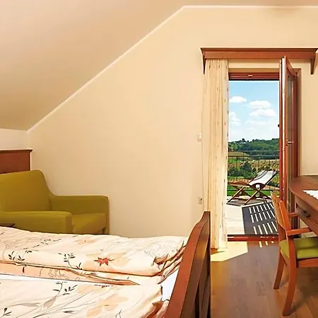 Hotel Tourism Tompa *