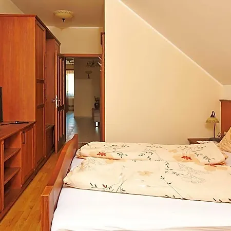 Tourism Tompa Hotel